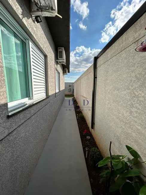 Foto 3 de Casa com 3 quartos à venda, 150m2 em Jardim dos Pinheiros, Atibaia - SP