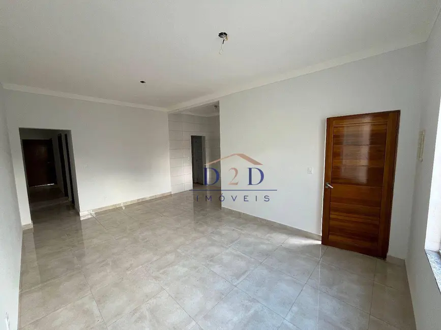Foto 2 de Casa com 3 quartos à venda, 175m2 em Nova Cerejeira, Atibaia - SP
