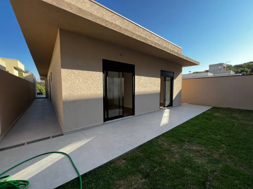 Foto 8 de Casa de Condomínio com 3 quartos à venda, 300m2 em Atibaia - SP