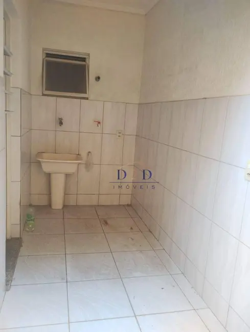 Foto 6 de Casa com 2 quartos à venda, 175m2 em Nova Cerejeira, Atibaia - SP