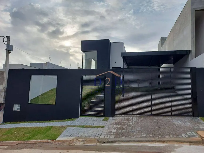 Foto 1 de Casa com 3 quartos à venda, 384m2 em Atibaia - SP