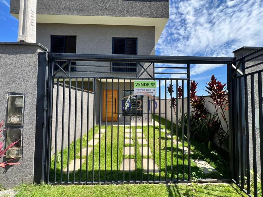 Foto 1 de Casa com 2 quartos à venda, 141m2 em Vila Petrópolis, Atibaia - SP