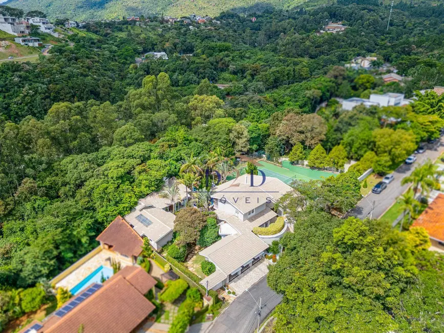 Foto 2 de Casa de Condomínio com 8 quartos à venda, 2600m2 em Vila Petrópolis, Atibaia - SP