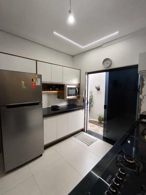 Foto 3 de Casa com 2 quartos à venda, 250m2 em Chácaras Fernão Dias, Atibaia - SP