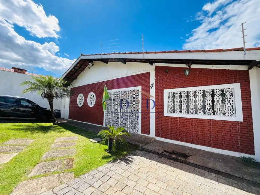 Foto 2 de Casa com 6 quartos à venda, 720m2 em Nova Gardênia, Atibaia - SP