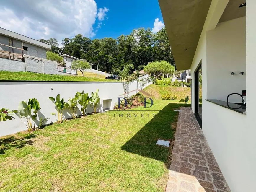 Foto 2 de Casa de Condomínio com 3 quartos à venda, 600m2 em Atibaia - SP