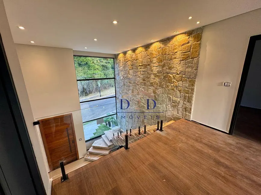 Casa de Condomínio com 4 quartos à venda, 393m2 em Atibaia - SP - imagem 4 Foto 4 de Casa de Condomínio com 4 quartos à venda, 393m2 em Atibaia - SP