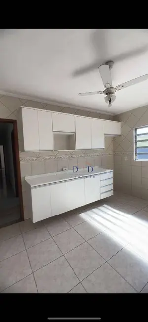 Foto 4 de Casa com 3 quartos à venda, 250m2 em Atibaia Jardim, Atibaia - SP