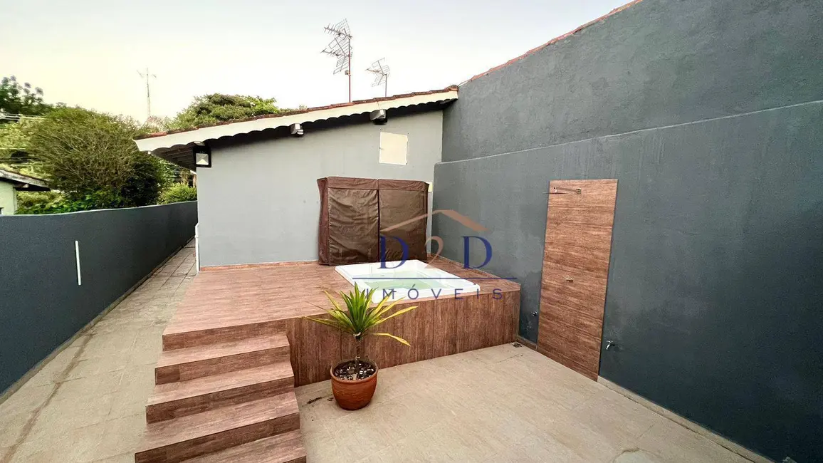 Foto 7 de Casa com 3 quartos à venda, 250m2 em Atibaia Jardim, Atibaia - SP