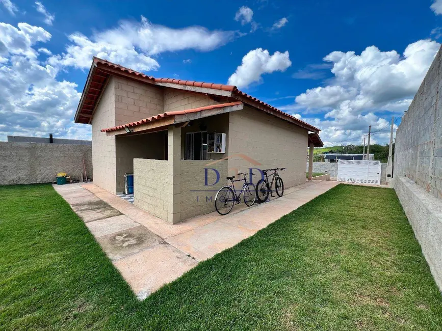 Foto 3 de Casa com 2 quartos à venda, 384m2 em Atibaia - SP