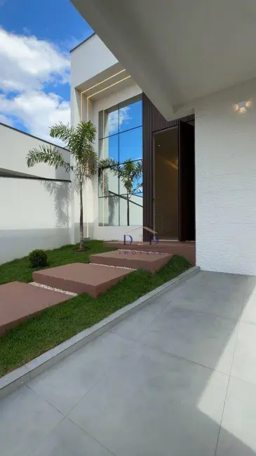 Foto 2 de Casa com 3 quartos à venda, 440m2 em Nova Gardênia, Atibaia - SP