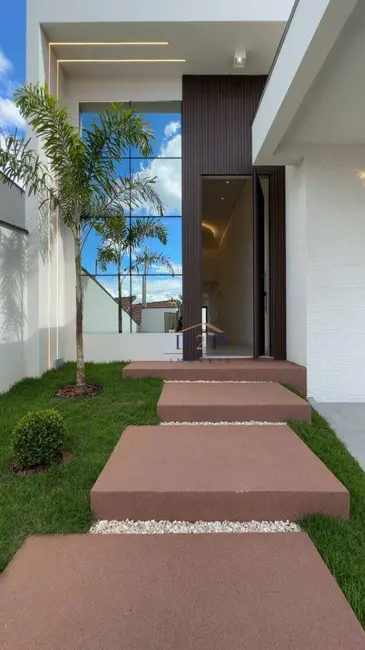 Foto 1 de Casa com 3 quartos à venda, 440m2 em Nova Gardênia, Atibaia - SP