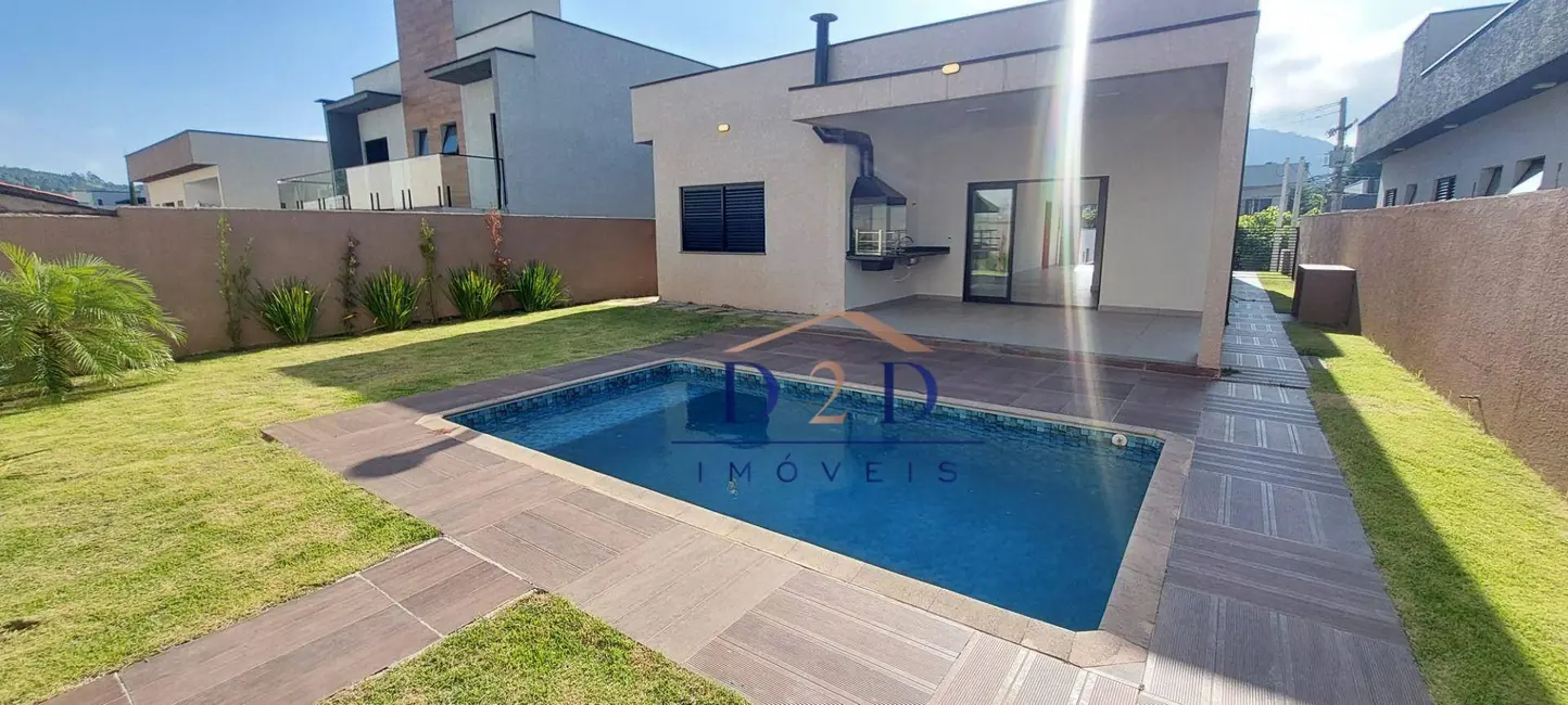 Foto 1 de Casa de Condomínio com 3 quartos à venda, 360m2 em Rio Abaixo, Atibaia - SP