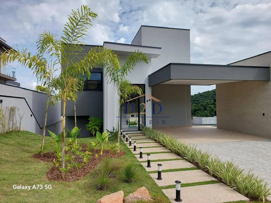 Foto 3 de Casa de Condomínio com 3 quartos à venda, 600m2 em Condominio Quintas da Boa Vista, Atibaia - SP