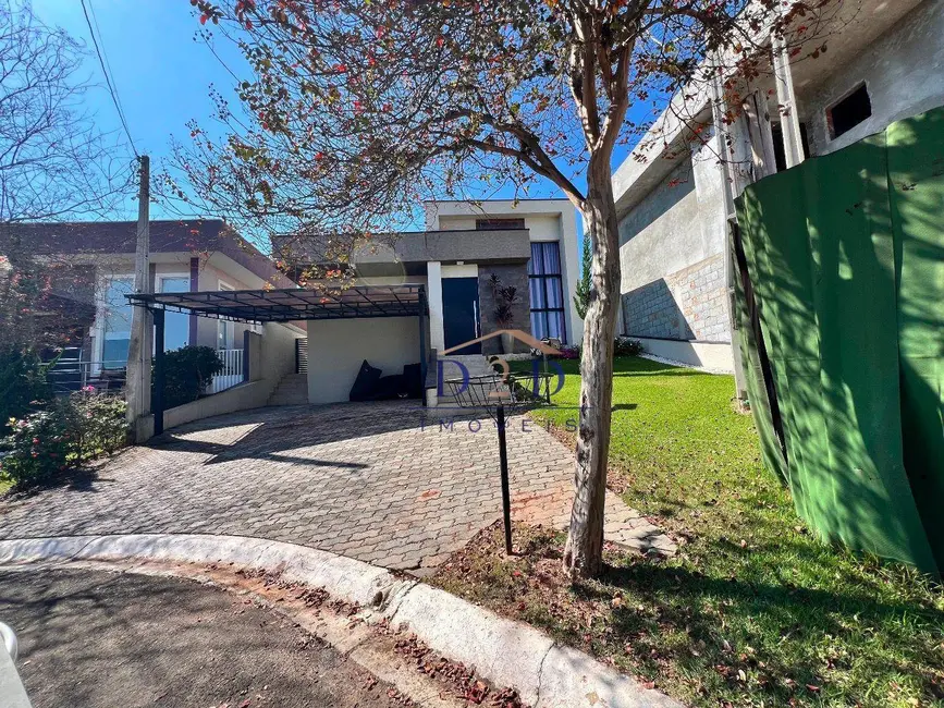 Foto 1 de Casa de Condomínio com 3 quartos à venda, 360m2 em Atibaia - SP