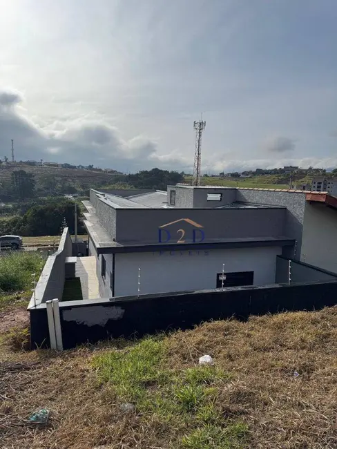 Foto 4 de Casa com 3 quartos à venda, 185m2 em Jardim das Cerejeiras, Atibaia - SP