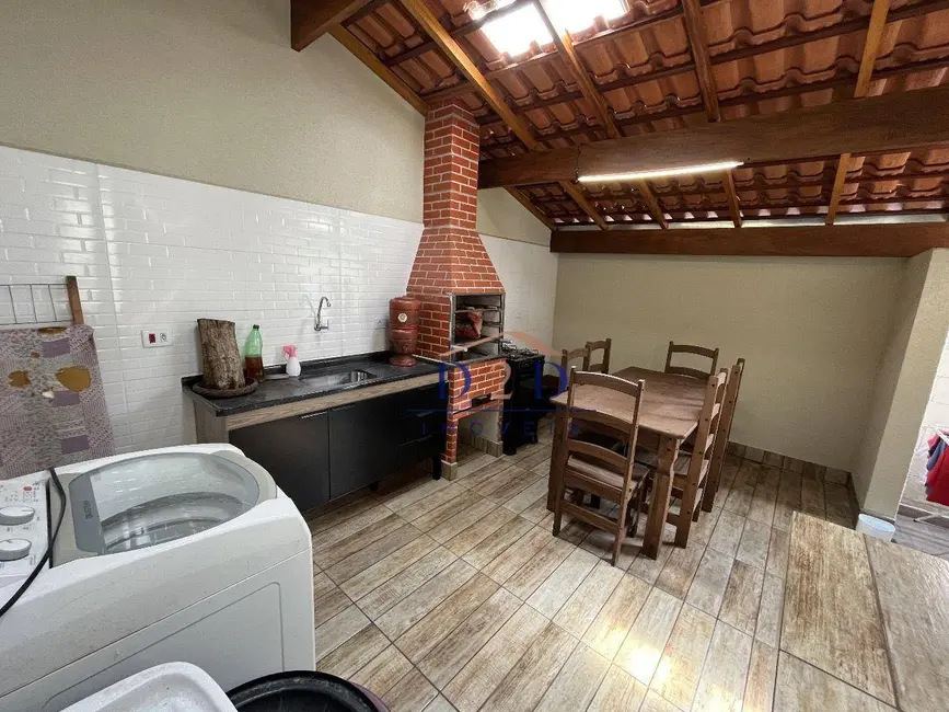 Foto 9 de Casa com 3 quartos à venda, 150m2 em Jardim Alvinópolis, Atibaia - SP