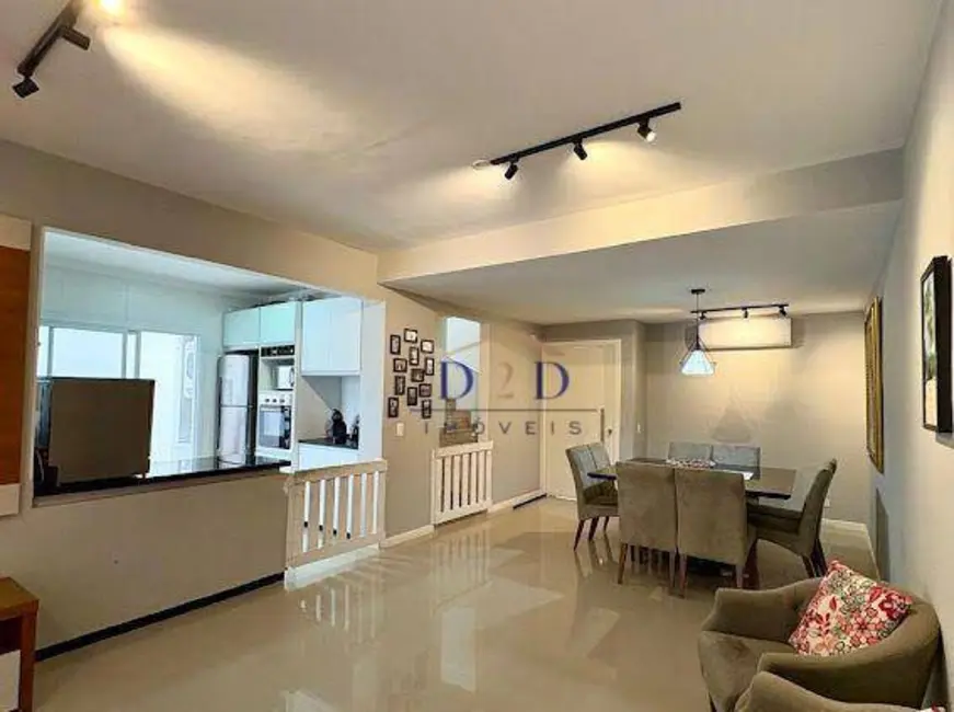 Foto 3 de Sobrado com 3 quartos à venda, 213m2 em Jardim do Lago, Atibaia - SP