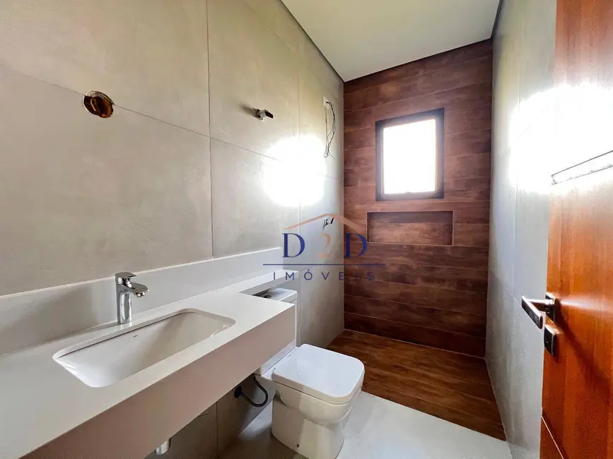 Foto 2 de Casa com 4 quartos à venda, 640m2 em Atibaia - SP