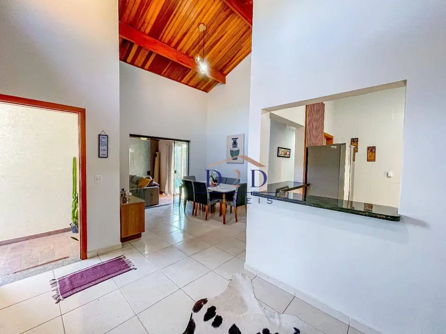 Foto 9 de Casa com 3 quartos à venda, 430m2 em Jardim Centenário, Atibaia - SP