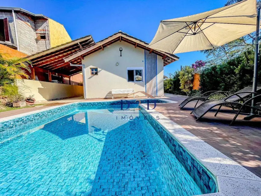 Foto 2 de Casa com 3 quartos à venda, 430m2 em Jardim Centenário, Atibaia - SP