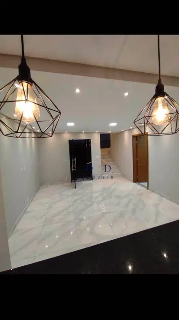 Sobrado com 3 quartos à venda, 175m2 em Loteamento Vale das Flores, Atibaia - SP - imagem 7 Foto 7 de Sobrado com 3 quartos à venda, 175m2 em Loteamento Vale das Flores, Atibaia - SP