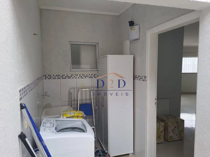 Foto 3 de Casa com 3 quartos à venda, 220m2 em Jardim Jaraguá, Atibaia - SP