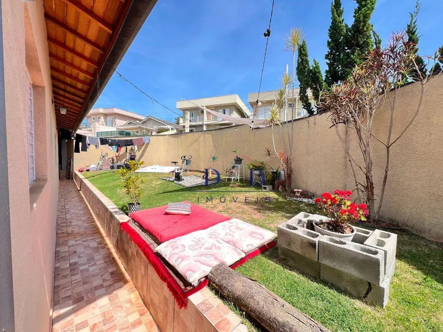 Foto 4 de Casa com 3 quartos à venda, 250m2 em Jardim Maristela, Atibaia - SP