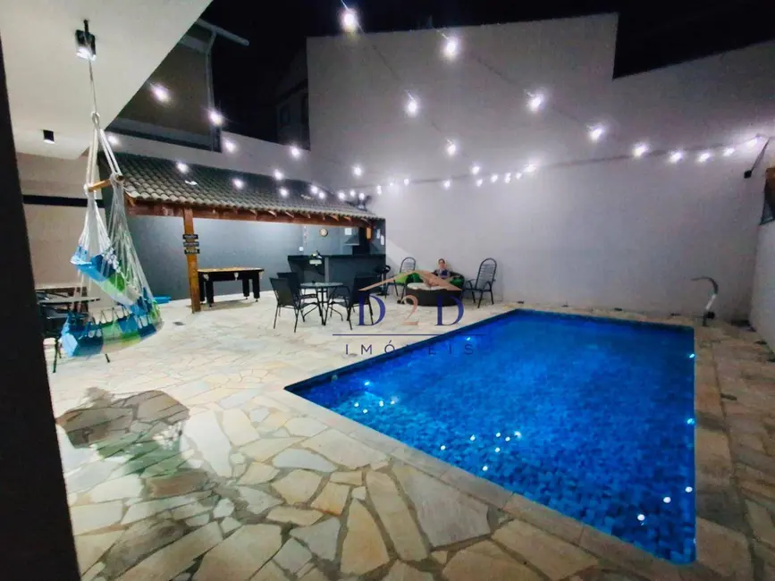 Foto 9 de Casa com 3 quartos à venda, 300m2 em Recreio Maristela, Atibaia - SP