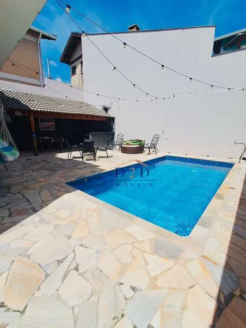 Foto 4 de Casa com 3 quartos à venda, 300m2 em Recreio Maristela, Atibaia - SP