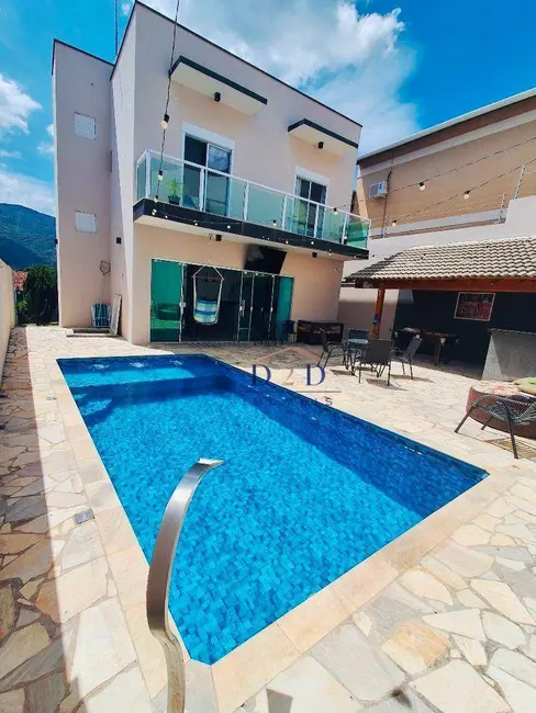 Foto 1 de Casa com 3 quartos à venda, 300m2 em Recreio Maristela, Atibaia - SP