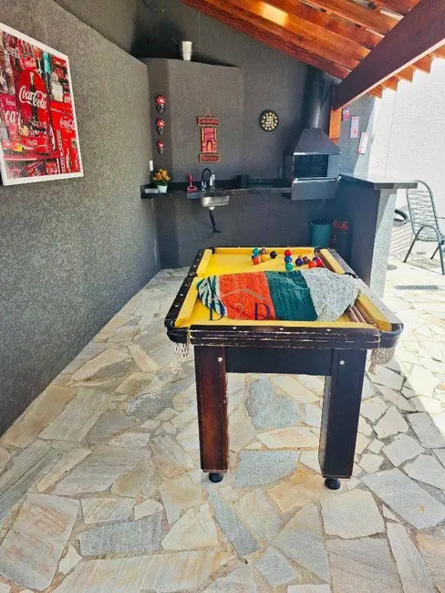 Foto 2 de Casa com 3 quartos à venda, 300m2 em Recreio Maristela, Atibaia - SP