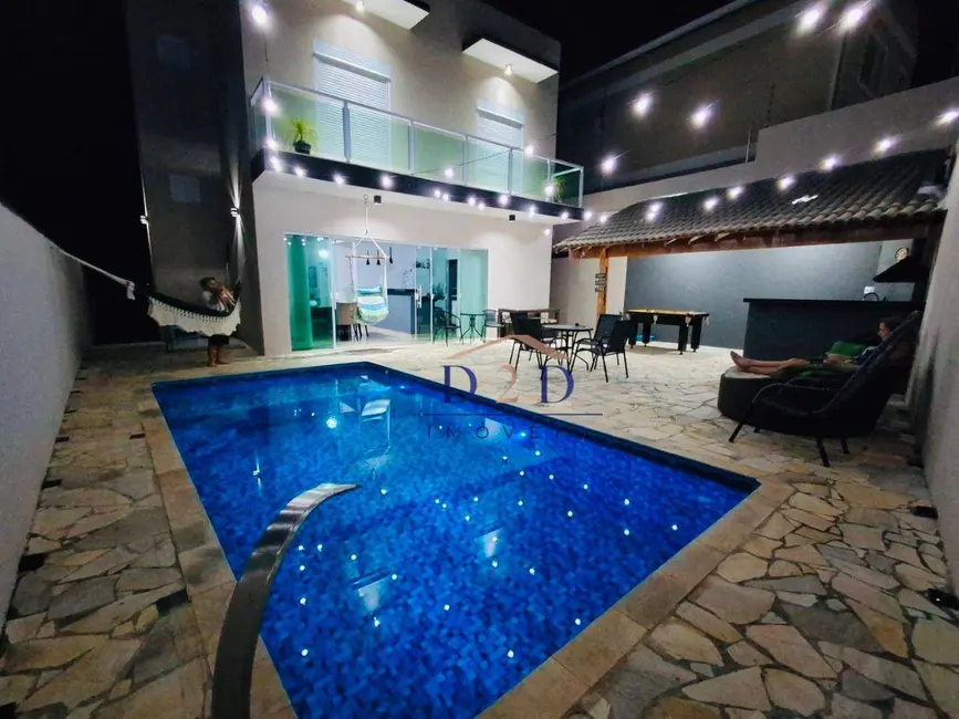 Foto 7 de Casa com 3 quartos à venda, 300m2 em Recreio Maristela, Atibaia - SP