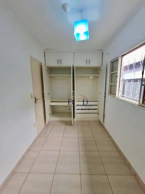 Foto 7 de Casa com 2 quartos à venda, 150m2 em Atibaia - SP
