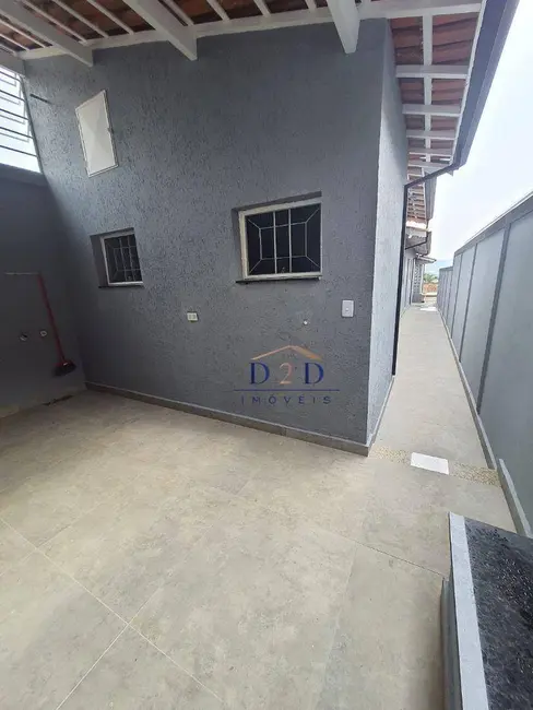 Foto 2 de Casa com 2 quartos à venda, 150m2 em Atibaia - SP