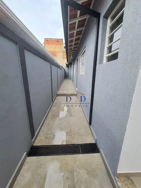 Foto 4 de Casa com 2 quartos à venda, 150m2 em Atibaia - SP