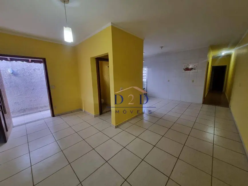 Casa com 2 quartos à venda, 175m2 em Nova Cerejeira, Atibaia - SP - imagem 6 Foto 6 de Casa com 2 quartos à venda, 175m2 em Nova Cerejeira, Atibaia - SP