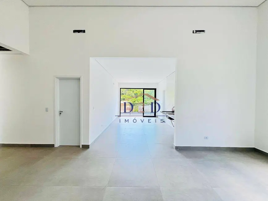 Casa de Condomínio com 3 quartos à venda, 607m2 em Condominio Quintas da Boa Vista, Atibaia - SP - imagem 5 Foto 5 de Casa de Condomínio com 3 quartos à venda, 607m2 em Condominio Quintas da Boa Vista, Atibaia - SP