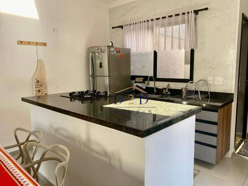 Foto 4 de Casa com 3 quartos à venda, 175m2 em Nova Cerejeira, Atibaia - SP