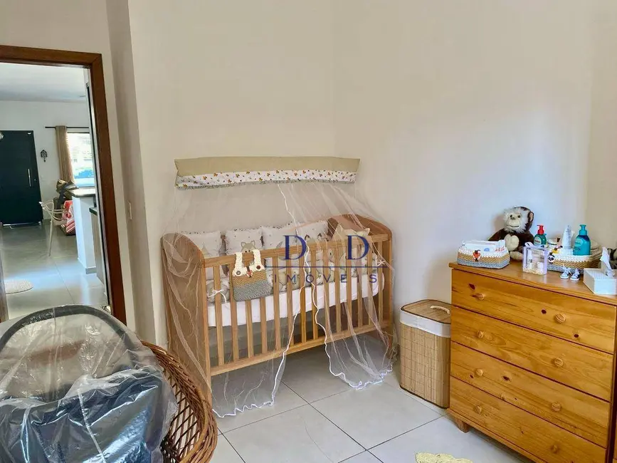 Foto 7 de Casa com 3 quartos à venda, 175m2 em Nova Cerejeira, Atibaia - SP