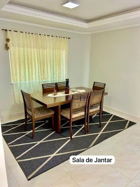 Foto 5 de Casa com 3 quartos à venda, 175m2 em Nova Cerejeira, Atibaia - SP