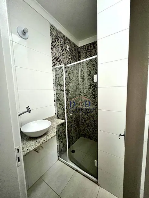 Foto 4 de Casa com 2 quartos à venda, 89m2 em Nova Cerejeira, Atibaia - SP