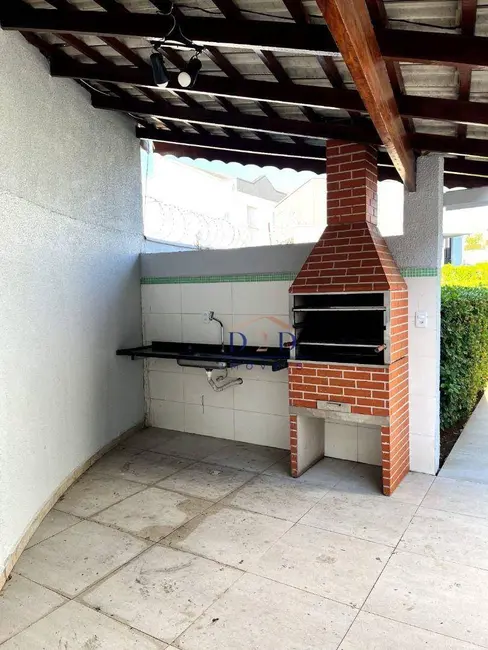Foto 2 de Casa com 2 quartos à venda, 89m2 em Nova Cerejeira, Atibaia - SP