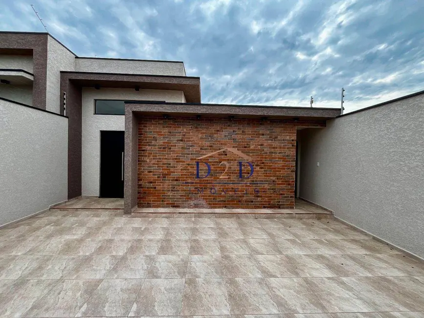 Casa com 3 quartos à venda, 200m2 em Caetetuba, Atibaia - SP - imagem 1 Foto 1 de Casa com 3 quartos à venda, 200m2 em Caetetuba, Atibaia - SP