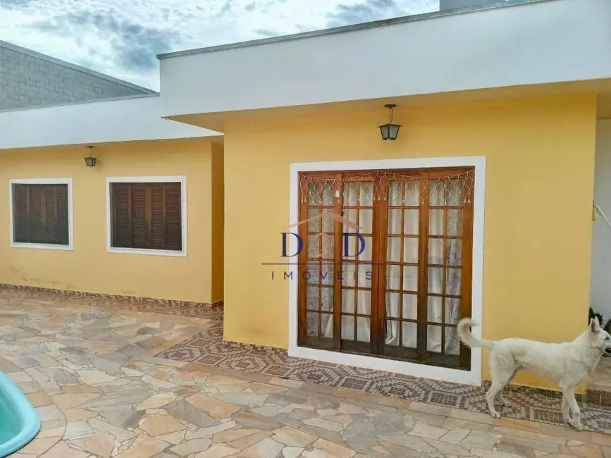 Foto 6 de Casa com 3 quartos à venda, 300m2 em Nova Cerejeira, Atibaia - SP