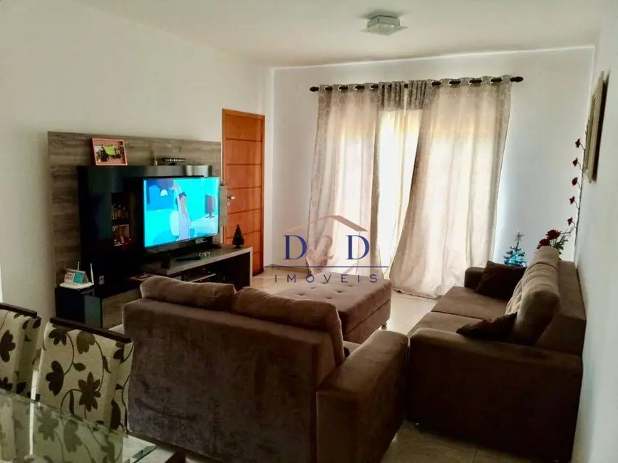 Foto 9 de Casa com 3 quartos à venda, 300m2 em Nova Cerejeira, Atibaia - SP