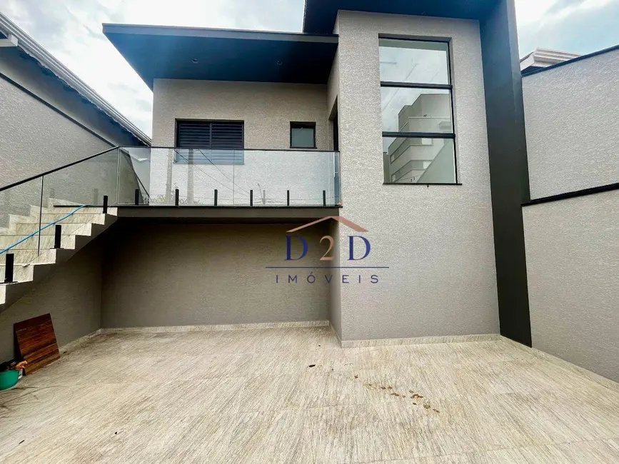 Foto 1 de Casa com 3 quartos à venda, 184m2 em Atibaia - SP