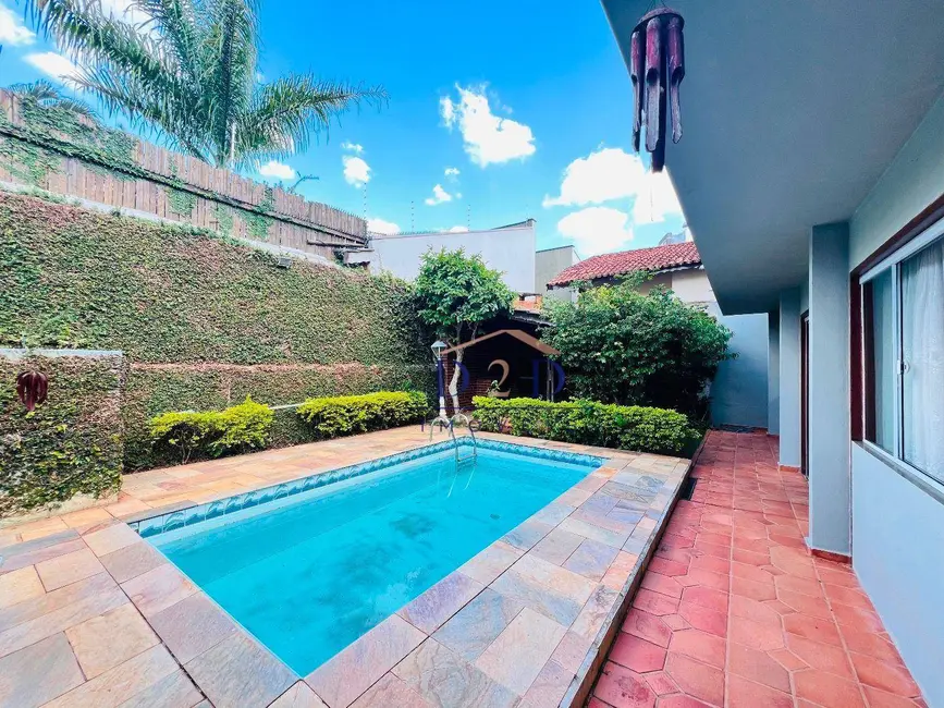 Foto 3 de Casa com 3 quartos à venda, 260m2 em Nova Gardênia, Atibaia - SP