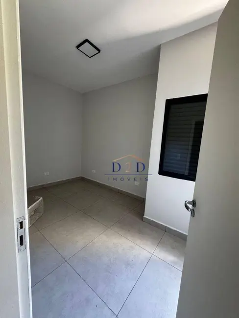 Casa com 2 quartos à venda, 125m2 em Jardim São Felipe, Atibaia - SP - imagem 5 Foto 5 de Casa com 2 quartos à venda, 125m2 em Jardim São Felipe, Atibaia - SP