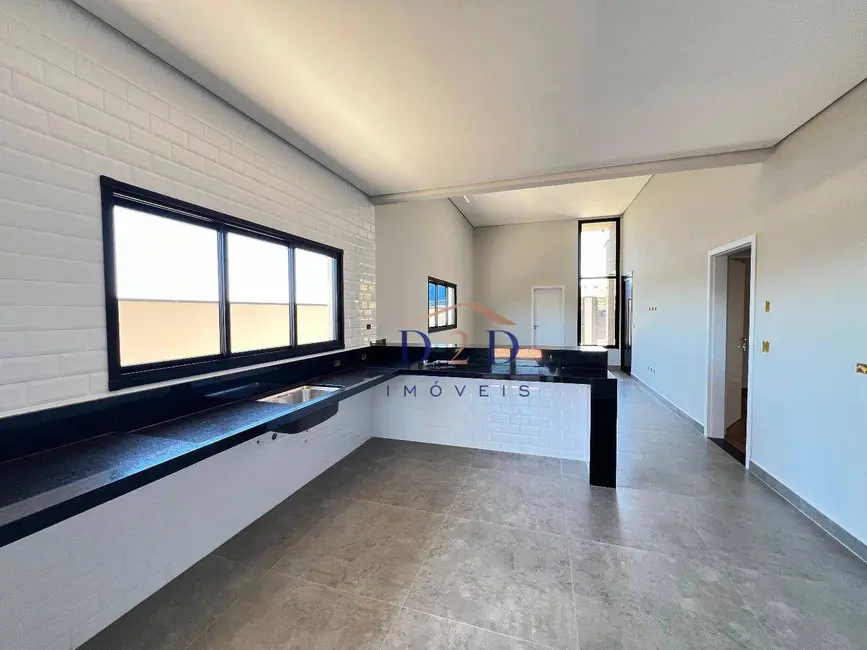 Foto 4 de Casa com 3 quartos à venda, 384m2 em Atibaia - SP